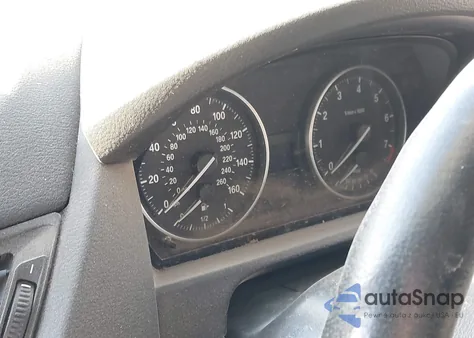 2014 BMW X1 xDrive28I from USA, damaged, VIN WBAVL1C57EVY21646